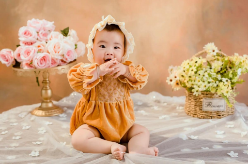 永康小月龄宝宝频繁打喷嚏